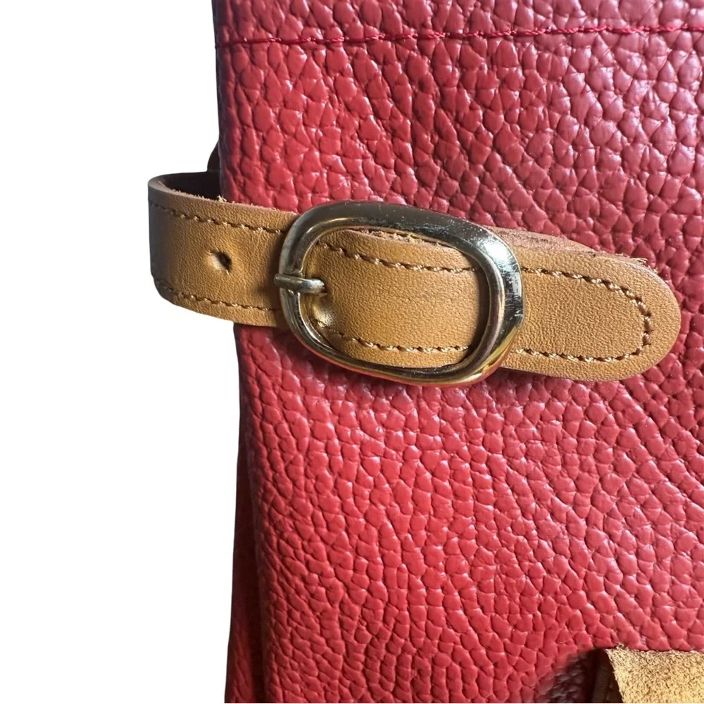 Lewis & Hyde Red Pebbled Tote with Genuine Leather Trim – excellent